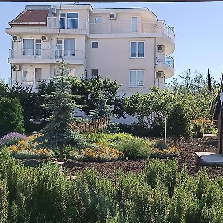 Апартамент Веси Vesea Nesebăr Exterior foto